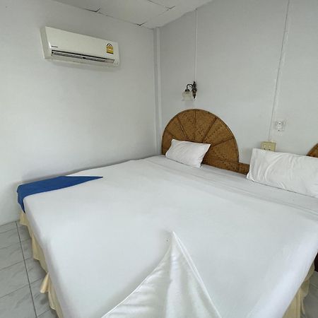 Sea Breeze Bungalow Ламай Бийч Екстериор снимка