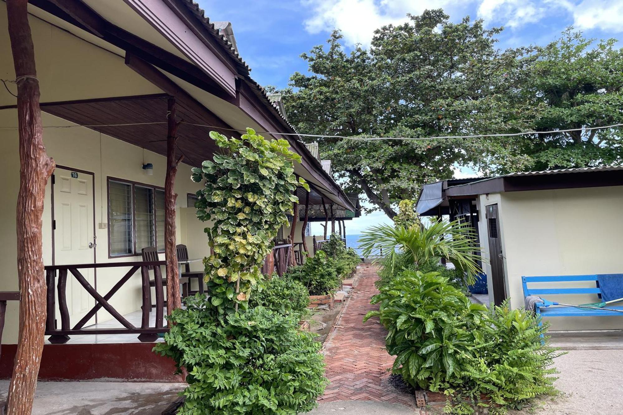 Sea Breeze Bungalow Ламай Бийч Екстериор снимка