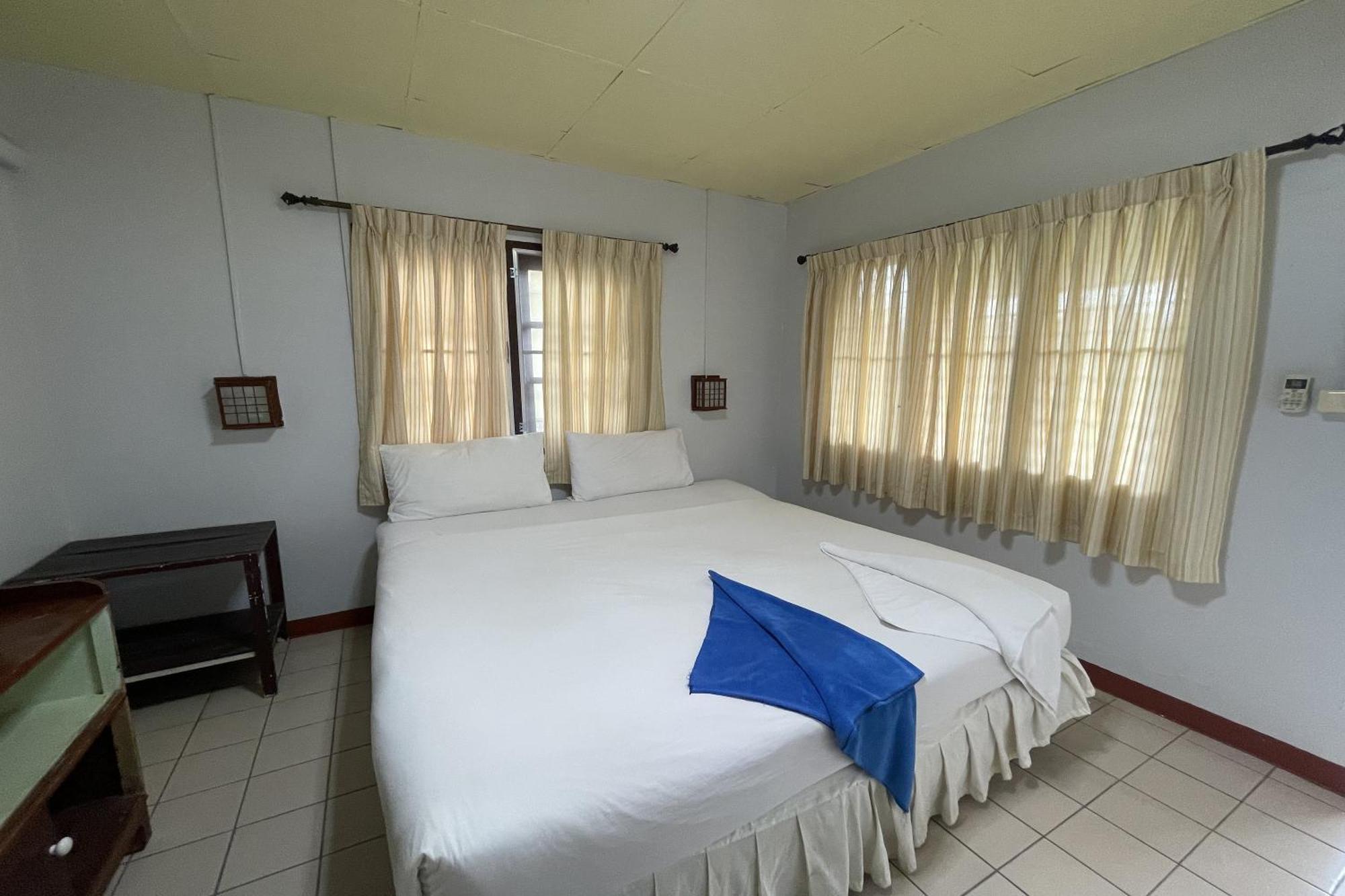 Sea Breeze Bungalow Ламай Бийч Екстериор снимка