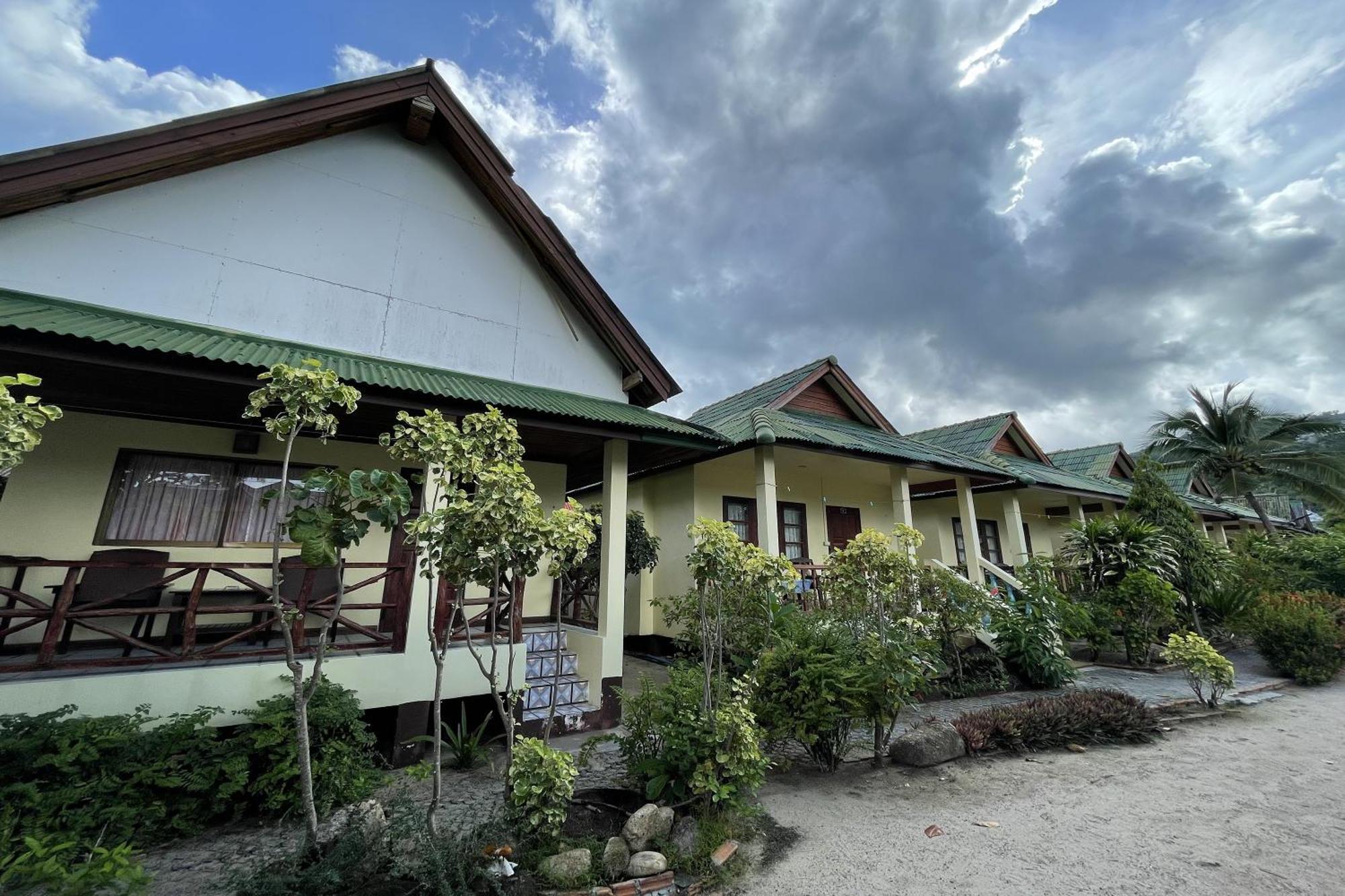 Sea Breeze Bungalow Ламай Бийч Екстериор снимка